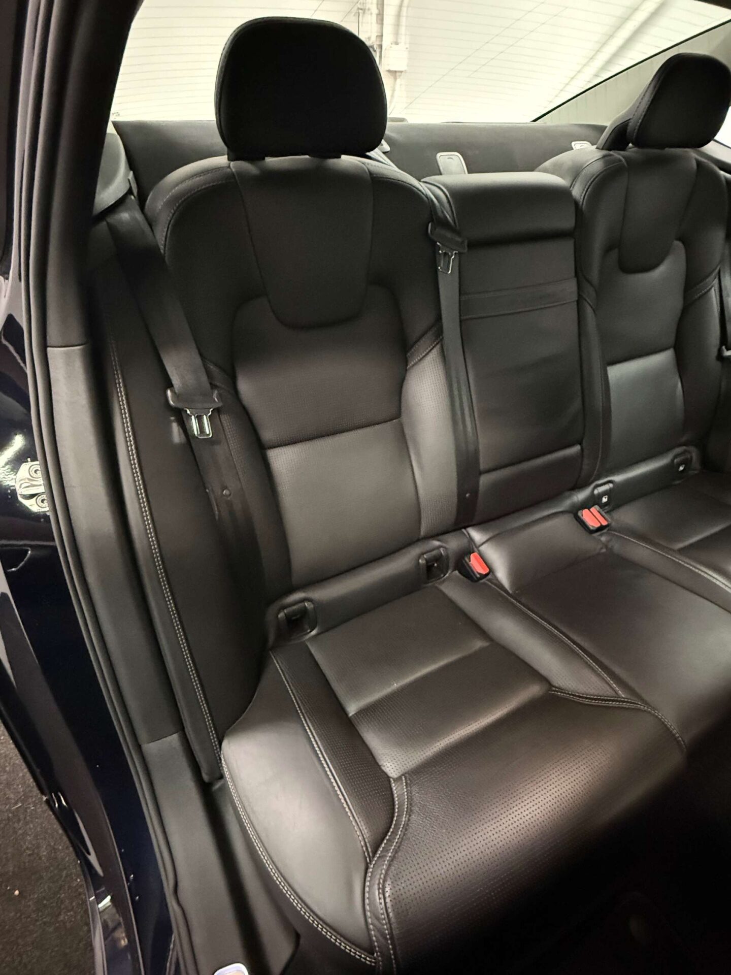 Used Volvo S90 2017 for sale - 76343800: Photo 34