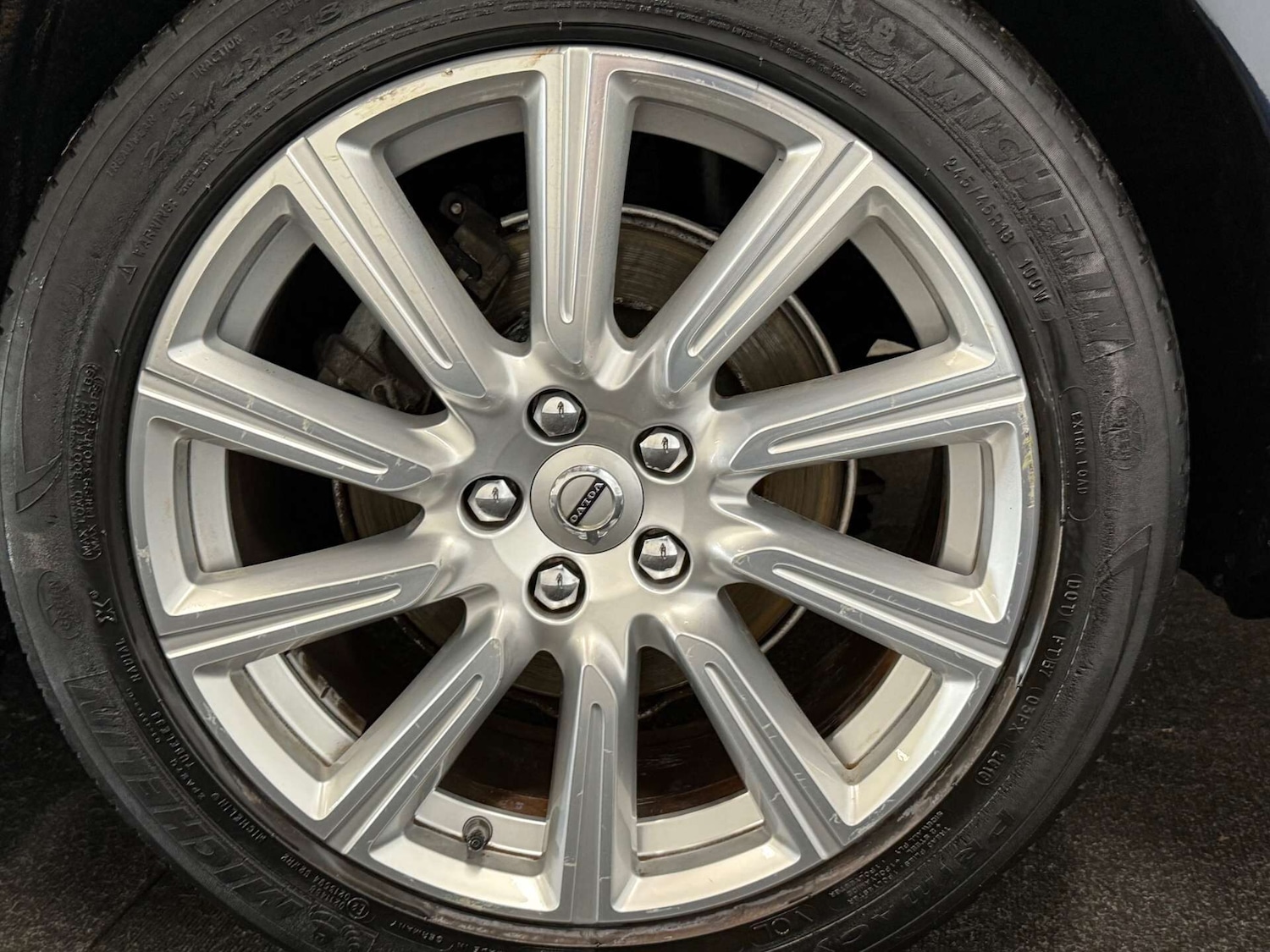 Used Volvo S90 2017 for sale - 76343800: Photo 41