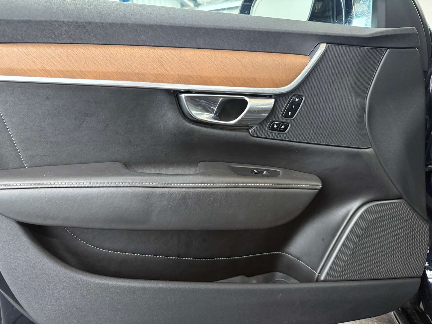 Used Volvo S90 2017 for sale - 76343800: Photo 47