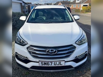 Used Hyundai Santa Fe 2018 for sale - 77283950: Photo
