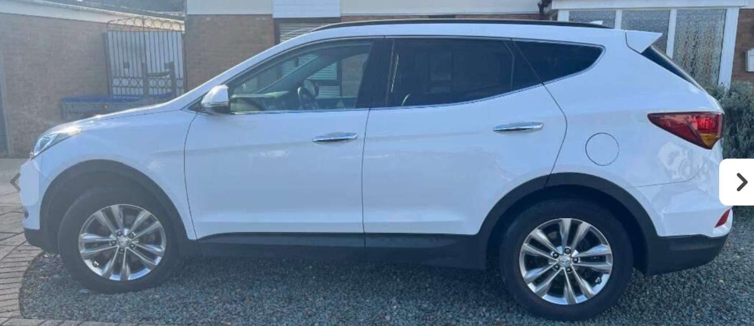 Used Hyundai Santa Fe 2018 for sale - 77283950: Photo 3