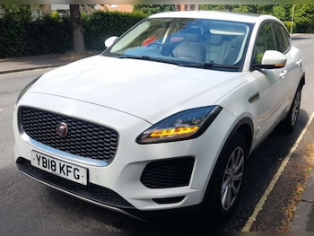 Used Jaguar E-Pace 2018 for sale - 78571181: Photo