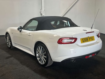 Used Fiat 124 Spider 2018 for sale - 75425359: Photo