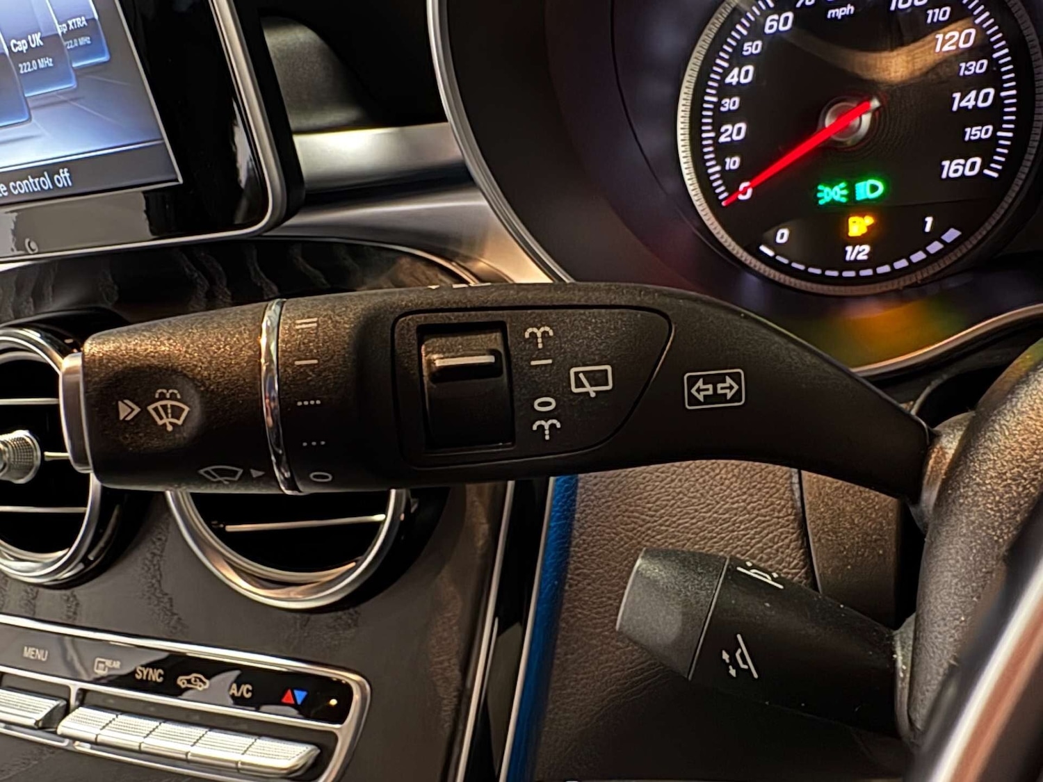 Used Mercedes-Benz GLC 2018 for sale - 76453697: Photo 23