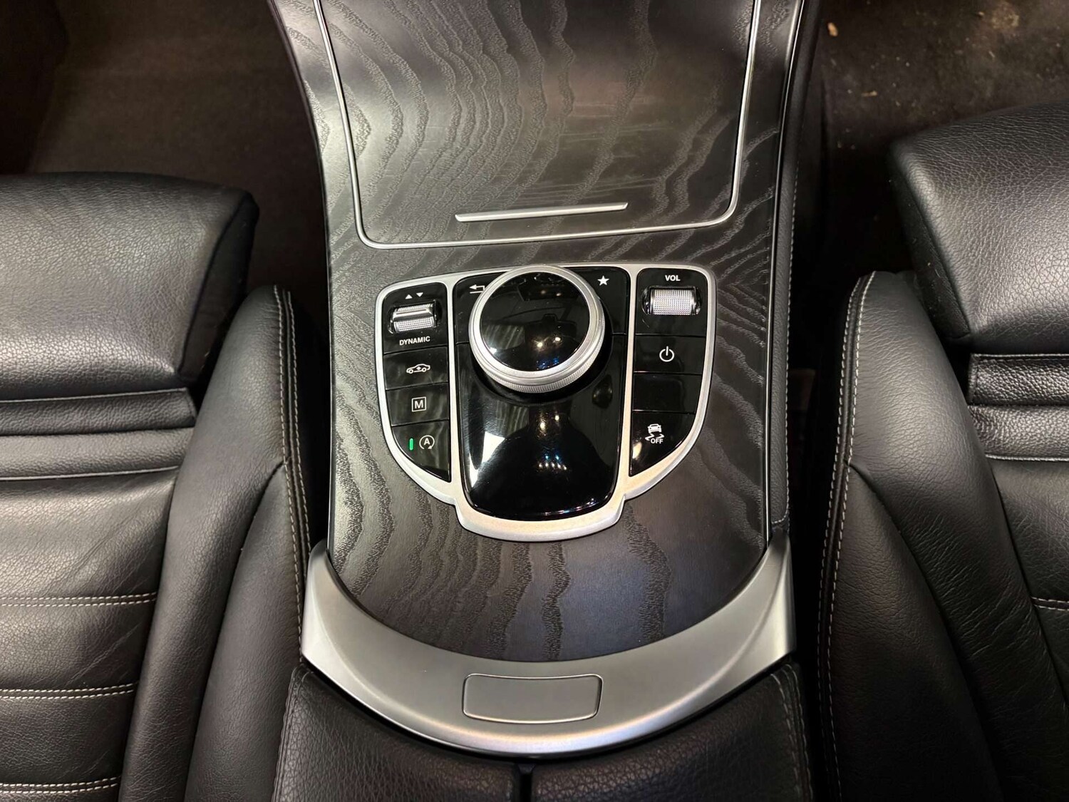 Used Mercedes-Benz GLC 2018 for sale - 76453697: Photo 28