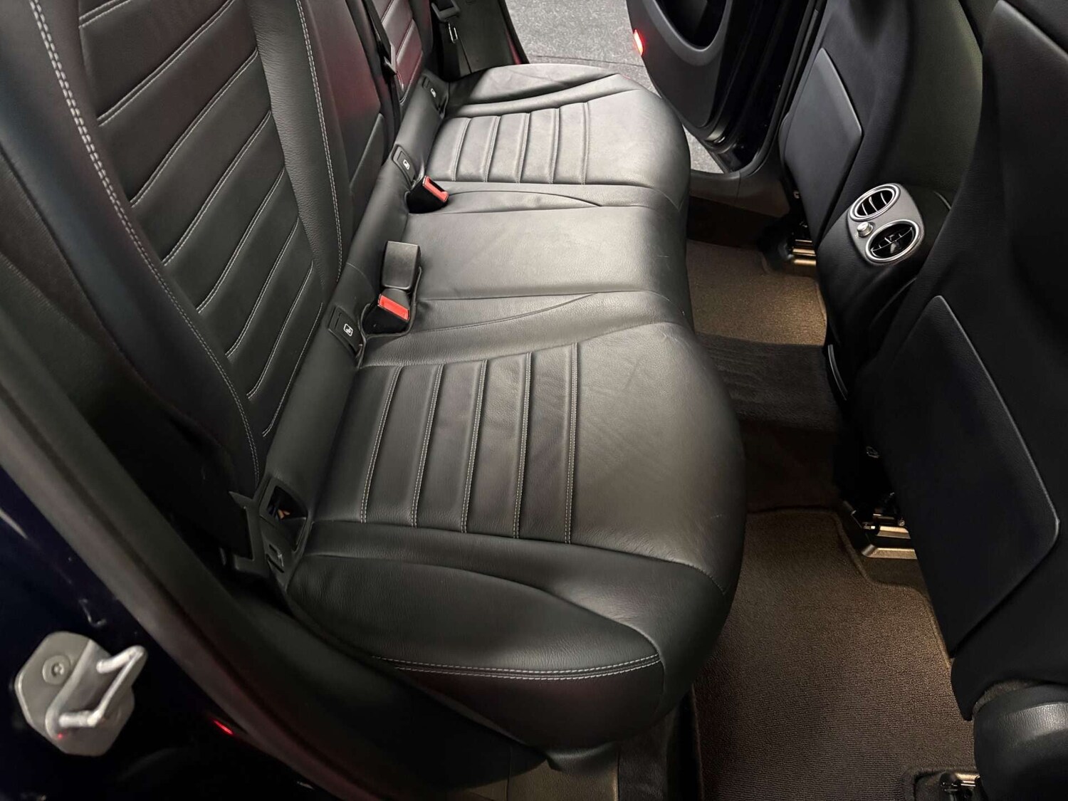 Used Mercedes-Benz GLC 2018 for sale - 76453697: Photo 33