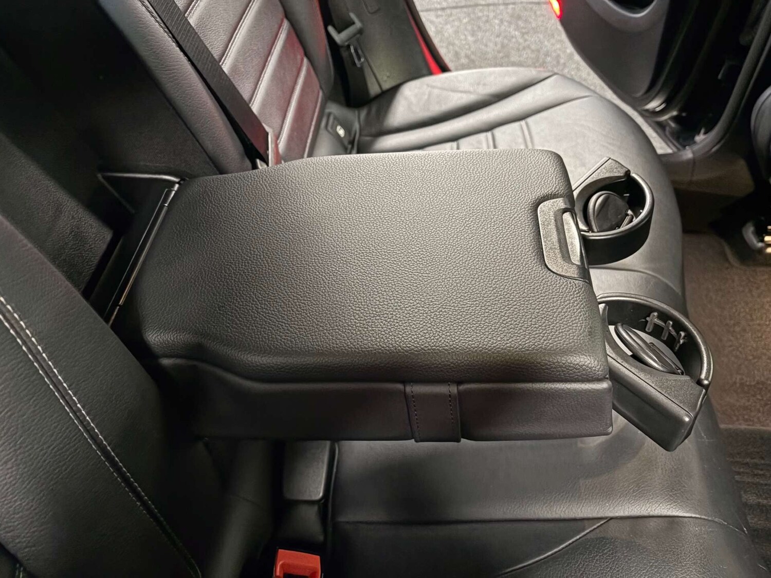 Used Mercedes-Benz GLC 2018 for sale - 76453697: Photo 34