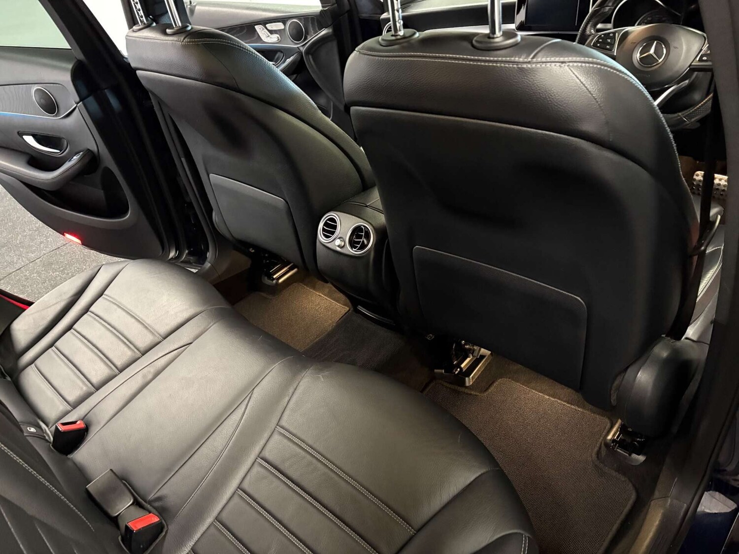 Used Mercedes-Benz GLC 2018 for sale - 76453697: Photo 35