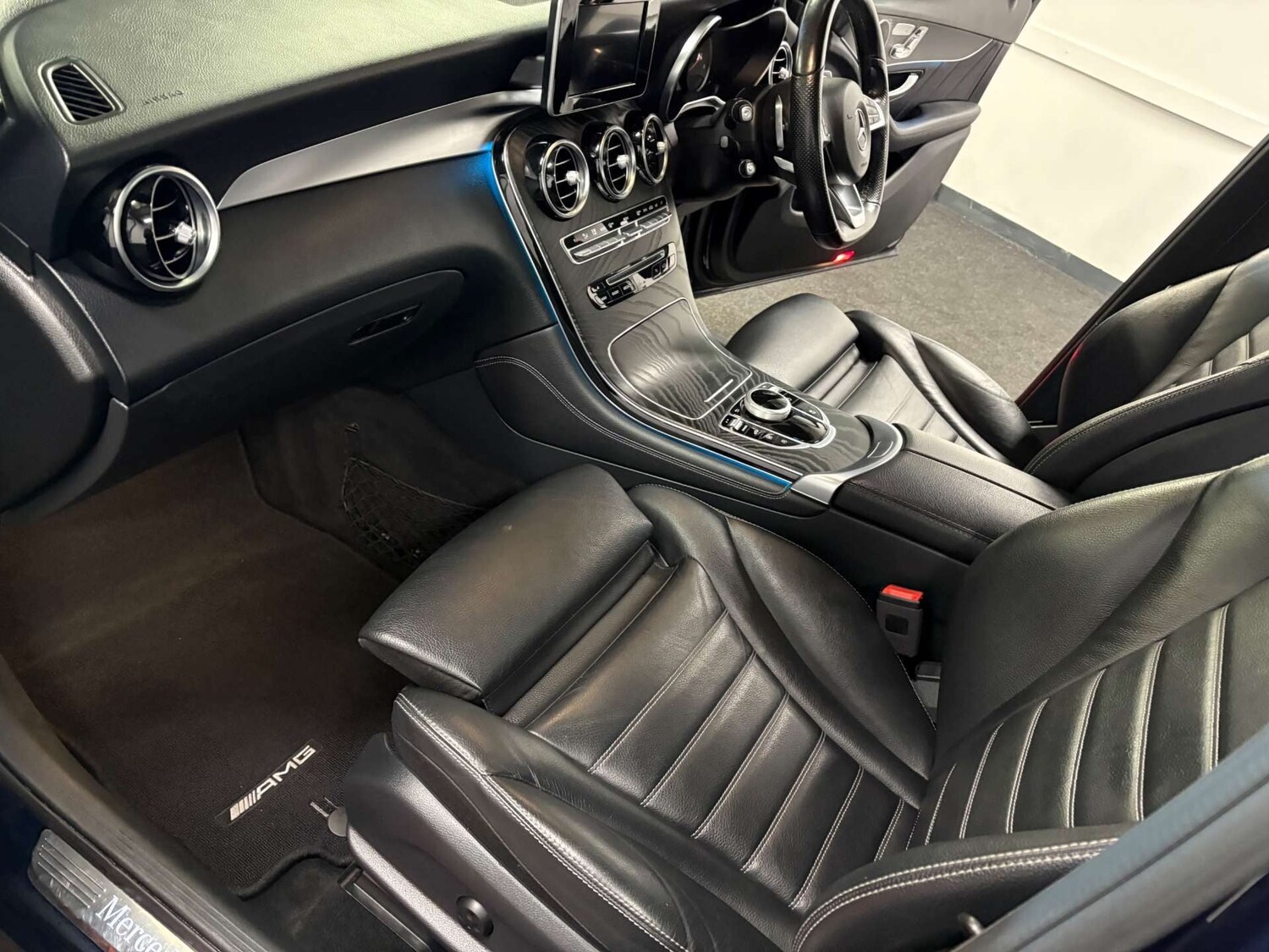 Used Mercedes-Benz GLC 2018 for sale - 76453697: Photo 51