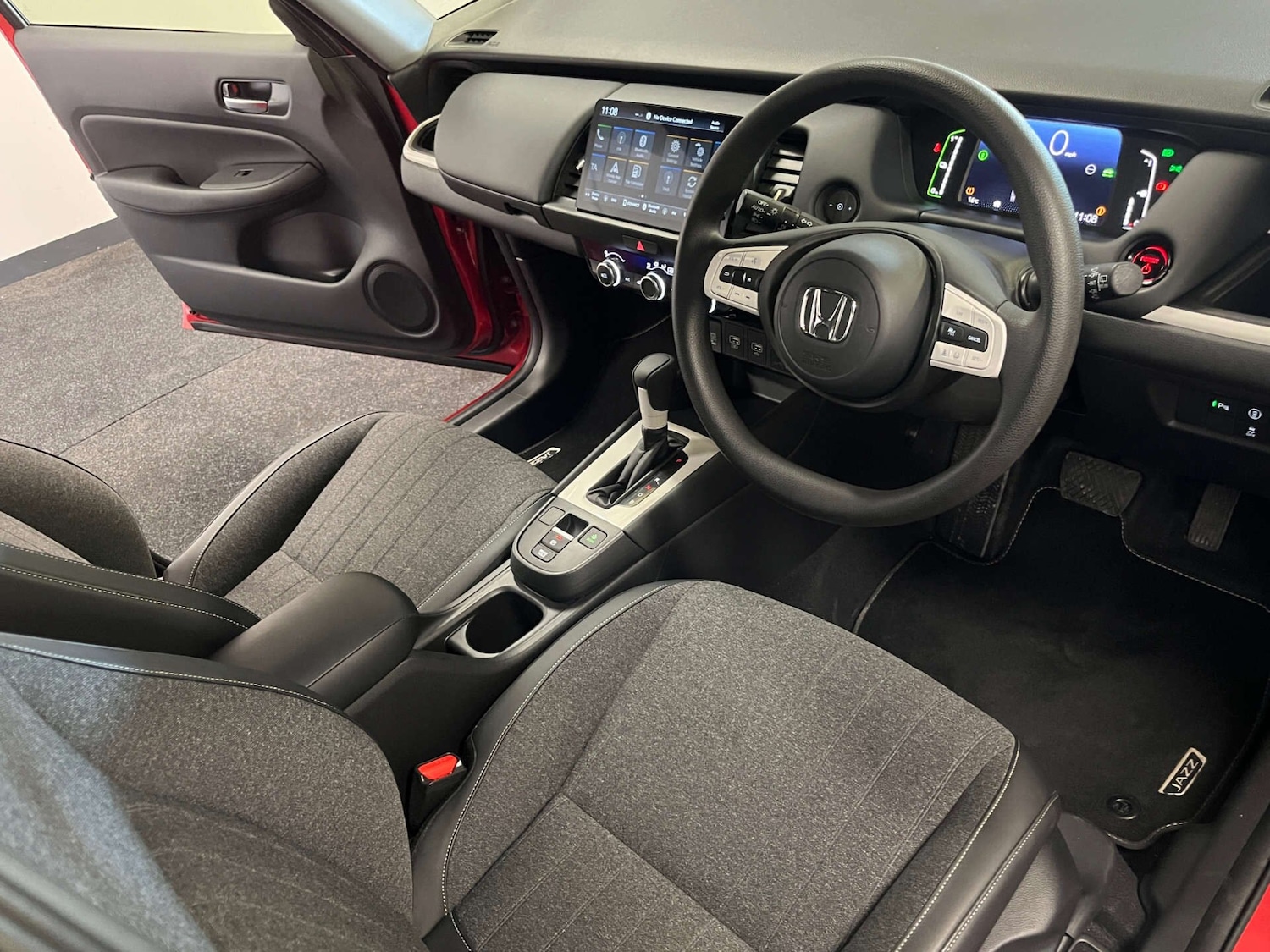 Used Honda Jazz 2023 for sale - 76653845: Photo 16