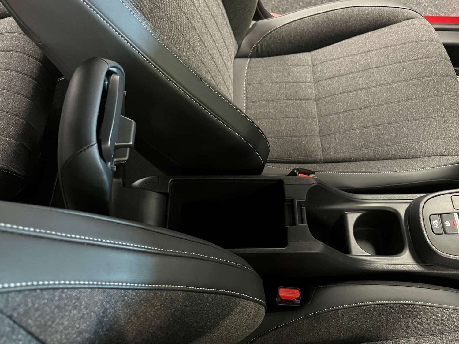 Used Honda Jazz 2023 for sale - 76653845: Photo 27