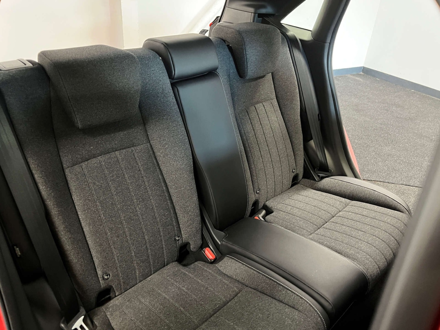 Used Honda Jazz 2023 for sale - 76653845: Photo 28