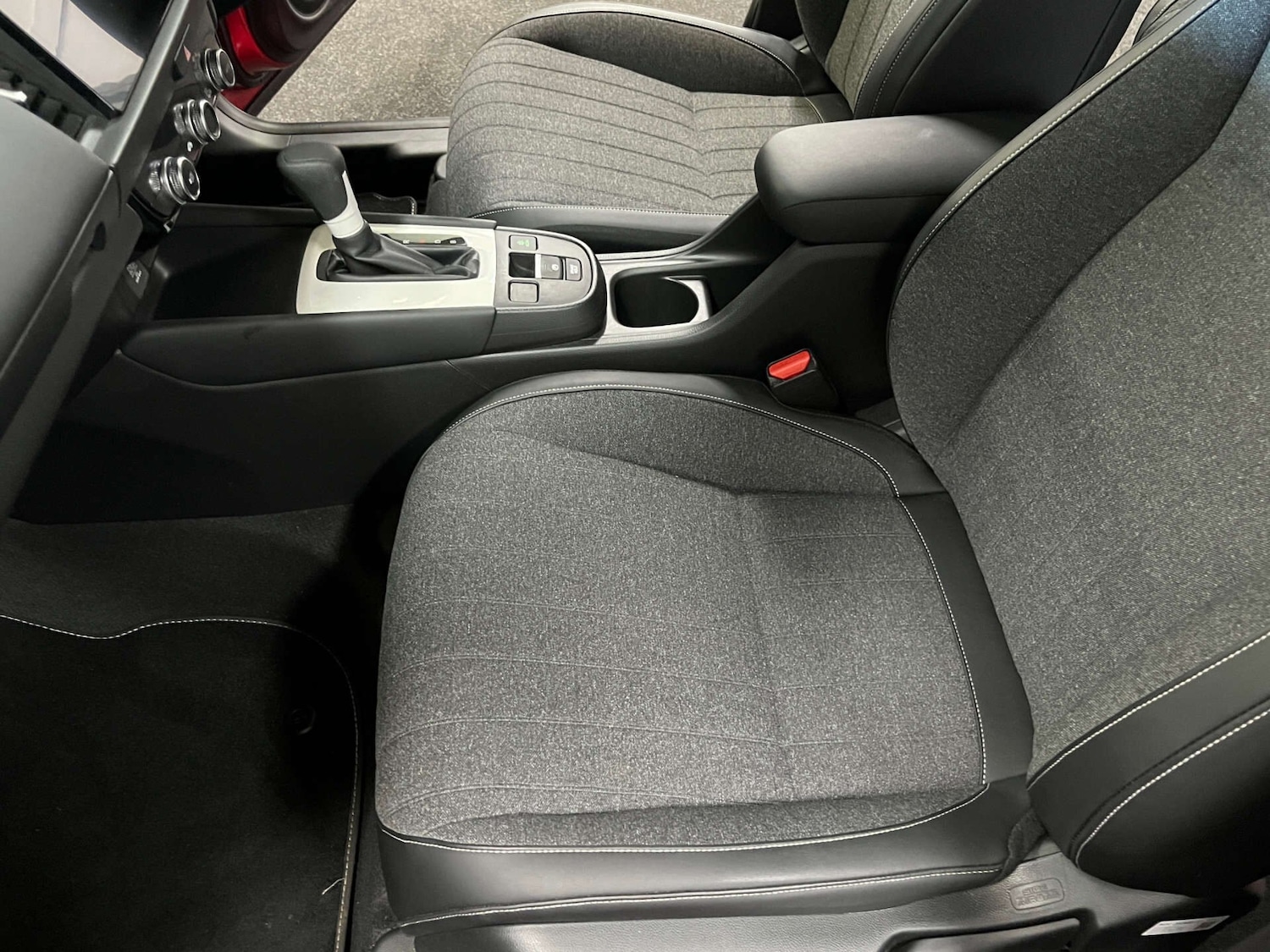 Used Honda Jazz 2023 for sale - 76653845: Photo 46