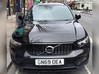 Used Volvo XC40 2019 for sale - 77873506: Photo