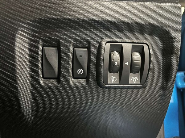 Used Renault Captur 2014 for sale - 76129212: Photo 17