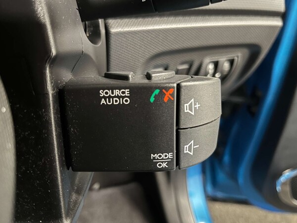 Used Renault Captur 2014 for sale - 76129212: Photo 21