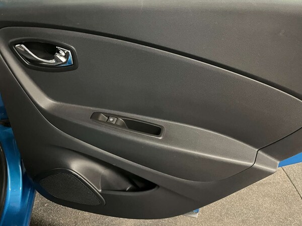 Used Renault Captur 2014 for sale - 76129212: Photo 29