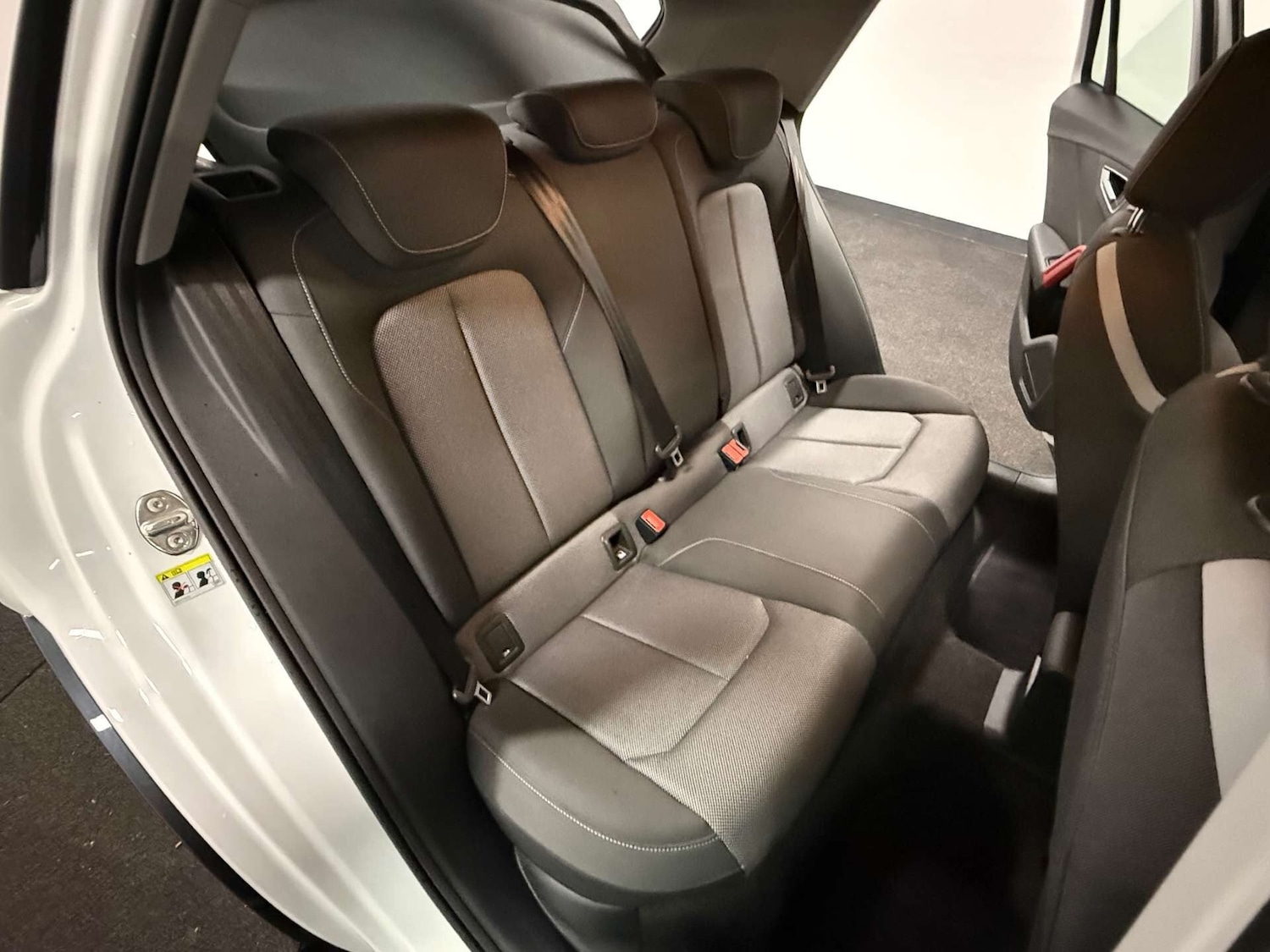 Used Audi Q2 2017 for sale - 77171369: Photo 26