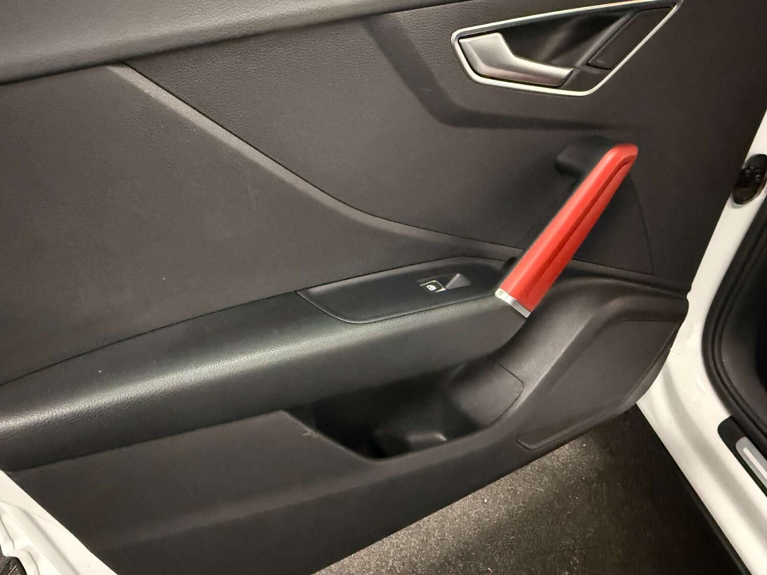 Used Audi Q2 2017 for sale - 77171369: Photo 42