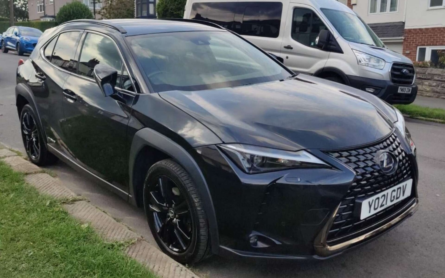 Used Lexus UX 2021 for sale - 76421953: Photo 3