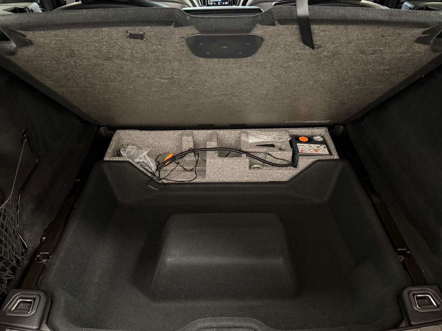 Used Volvo XC60 2019 for sale - 77368090: Photo 39