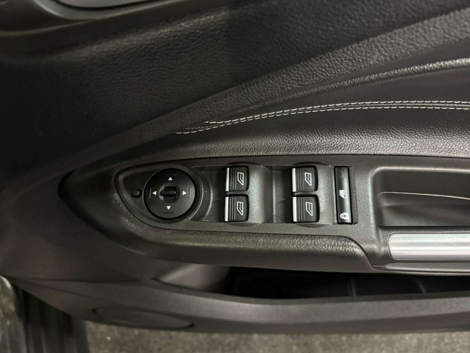 Used Ford C-Max 2017 for sale - 76979427: Photo 11