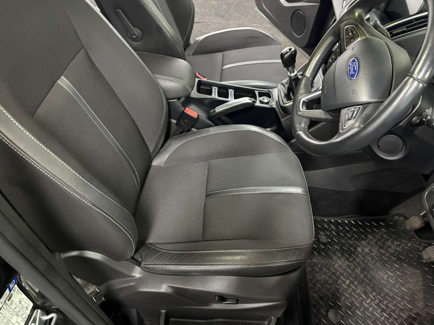 Used Ford C-Max 2017 for sale - 76979427: Photo 14