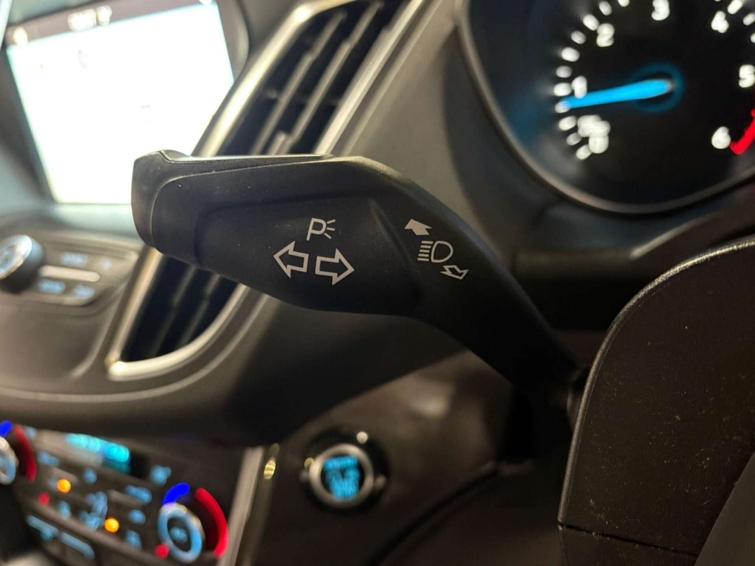 Used Ford C-Max 2017 for sale - 76979427: Photo 21