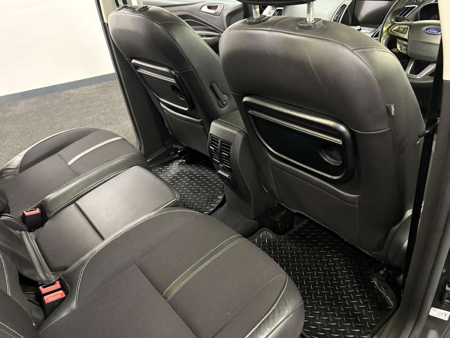 Used Ford C-Max 2017 for sale - 76979427: Photo 33