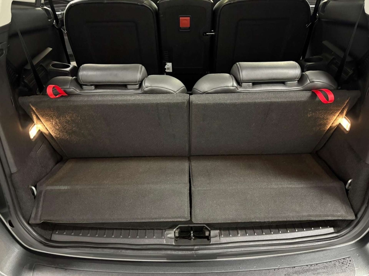 Used Ford C-Max 2017 for sale - 76979427: Photo 36