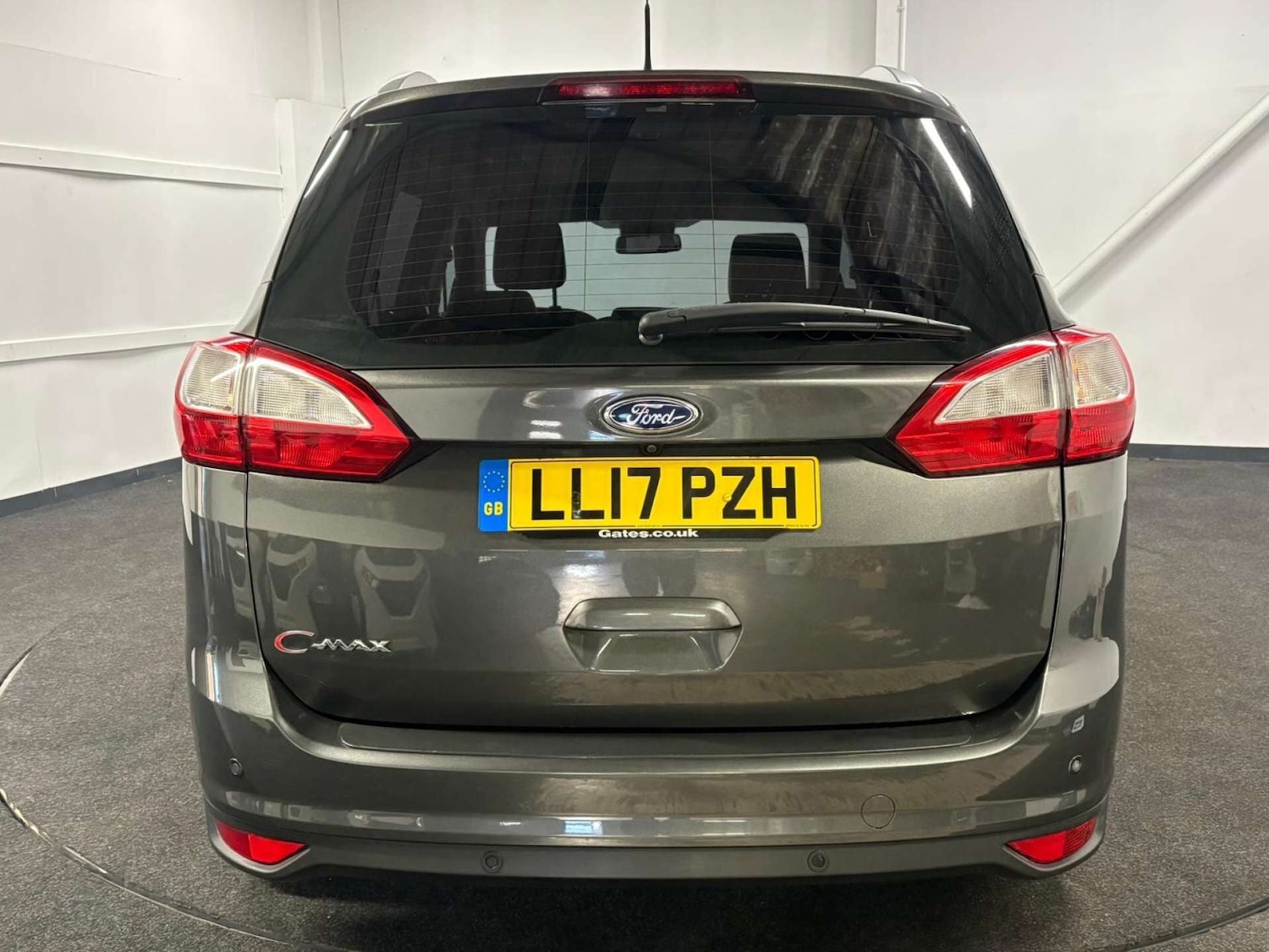 Used Ford C-Max 2017 for sale - 76979427: Photo 4