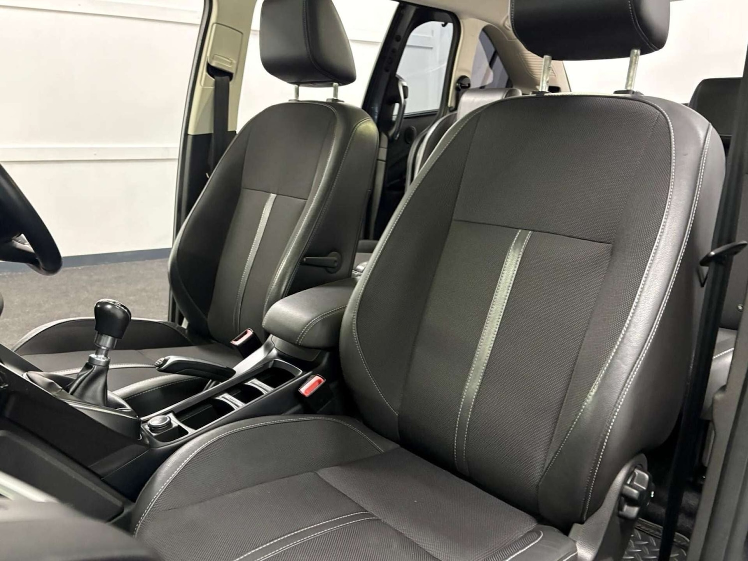 Used Ford C-Max 2017 for sale - 76979427: Photo 44