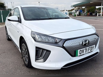 2021 - 100kW Premium SE 38kWh 5dr Auto