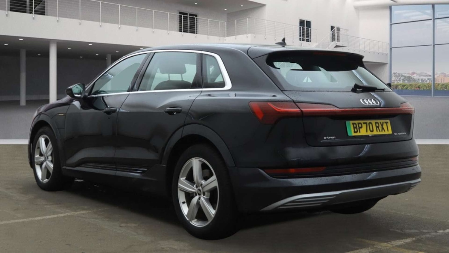 Used Audi e-tron 2021 for sale - 77608069: Photo 3