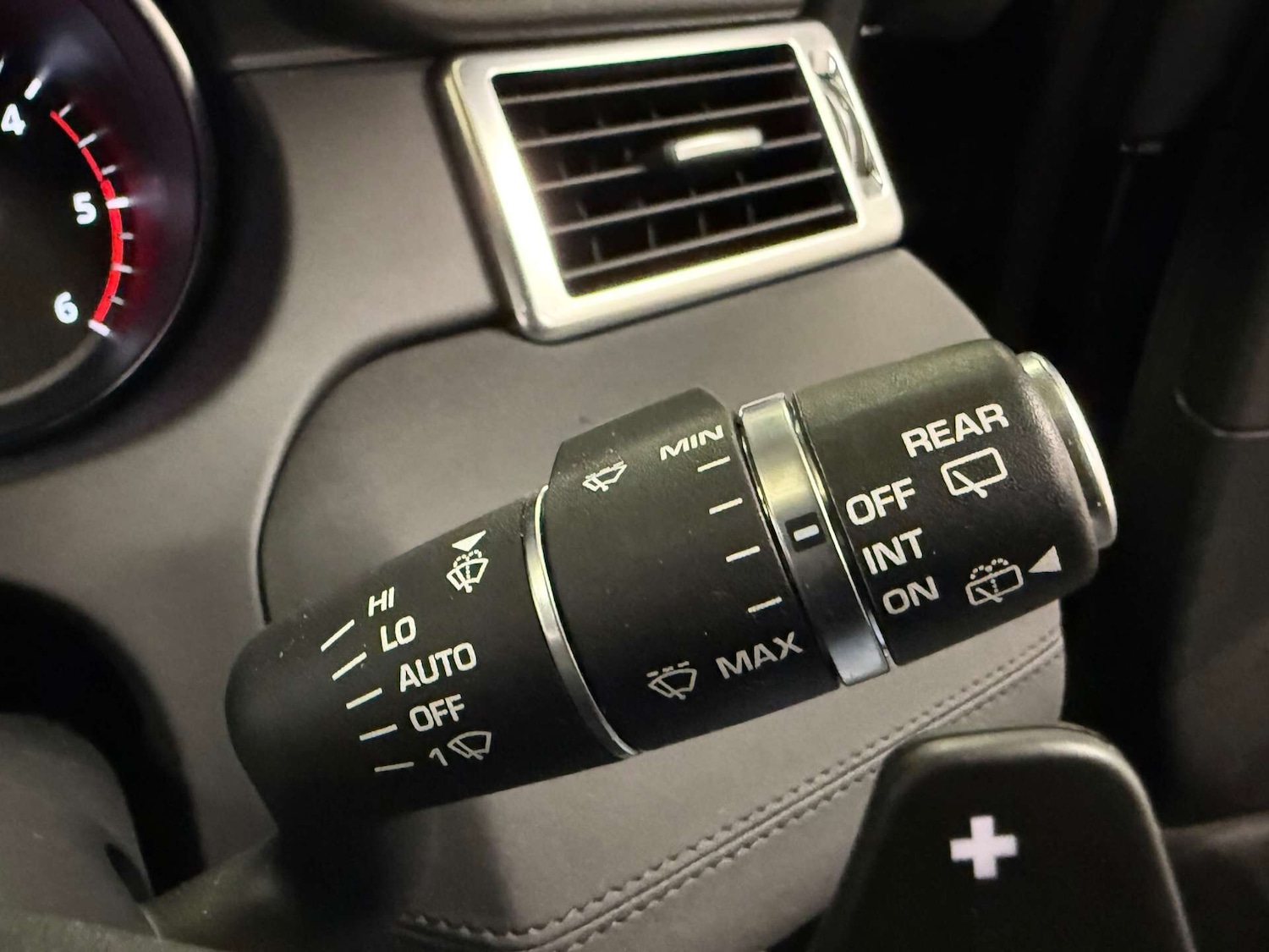 Used Land Rover Discovery Sport 2018 for sale - 76581292: Photo 23