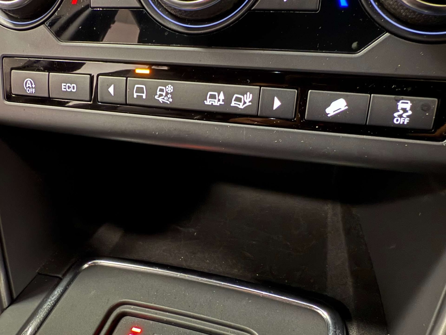 Used Land Rover Discovery Sport 2018 for sale - 76581292: Photo 28