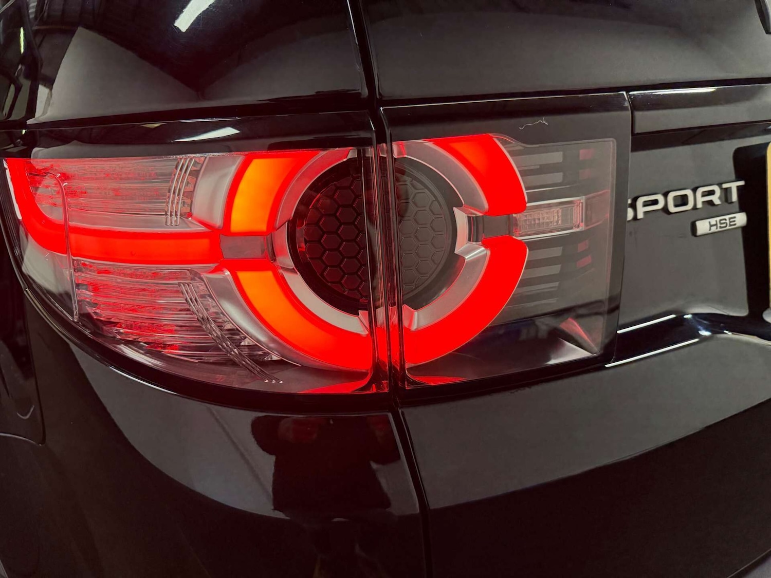 Used Land Rover Discovery Sport 2018 for sale - 76581292: Photo 50