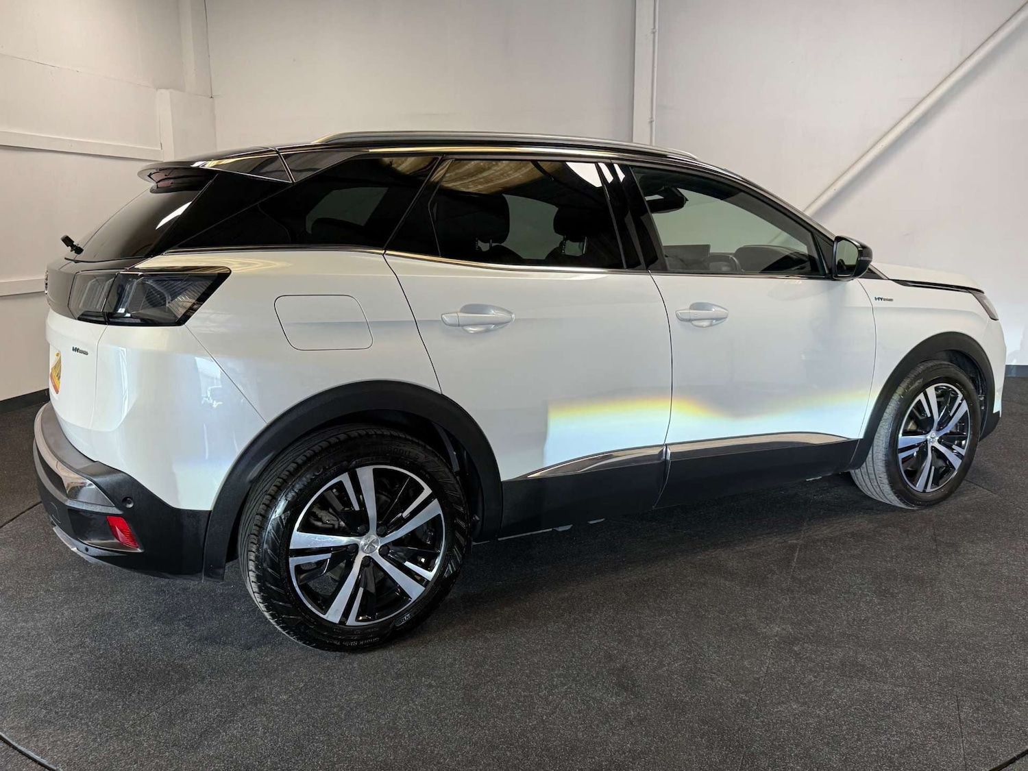 Used Peugeot 3008 2021 for sale - 77973587: Photo 5