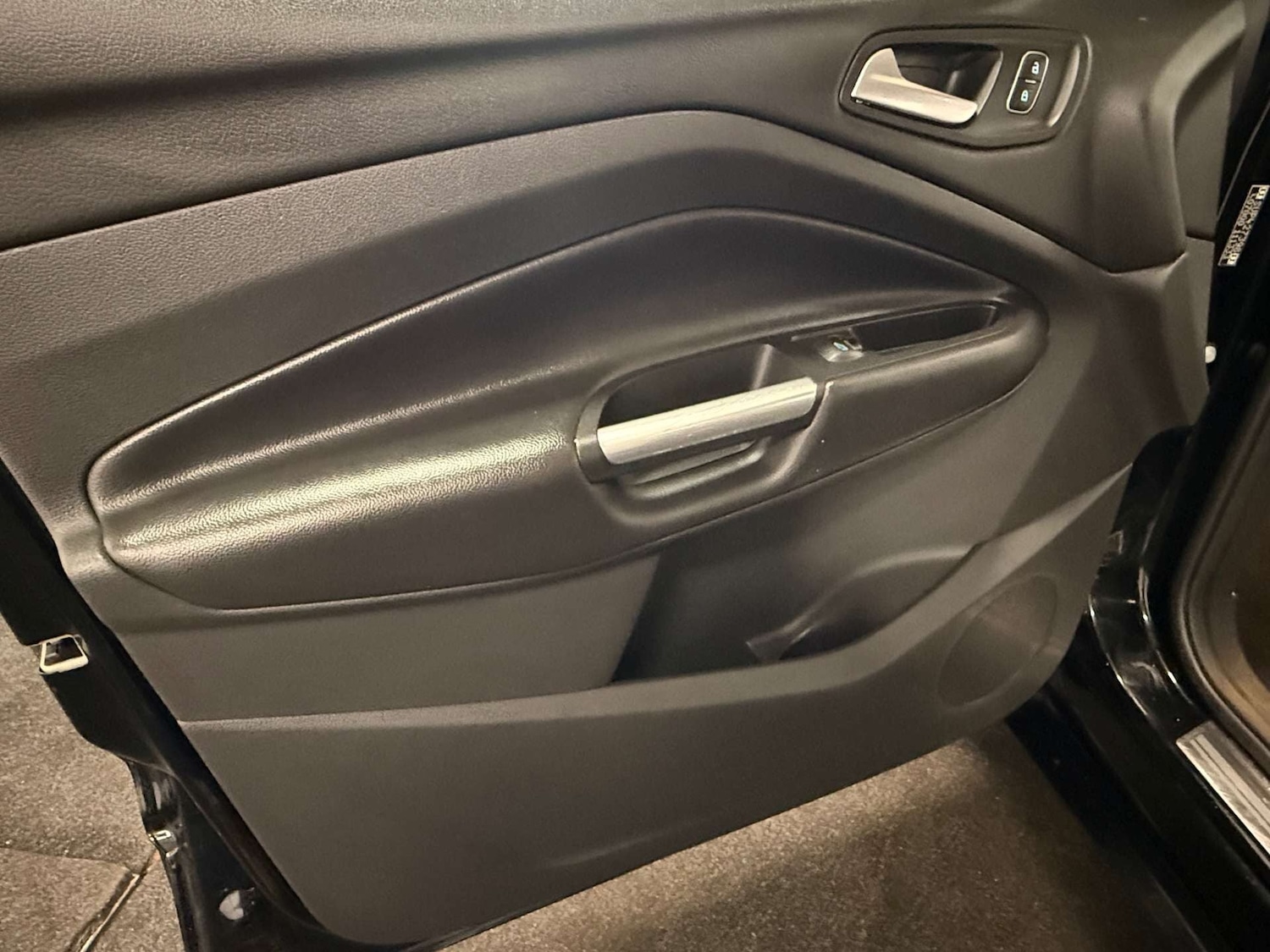 Used Ford Kuga 2018 for sale - 77058726: Photo 29