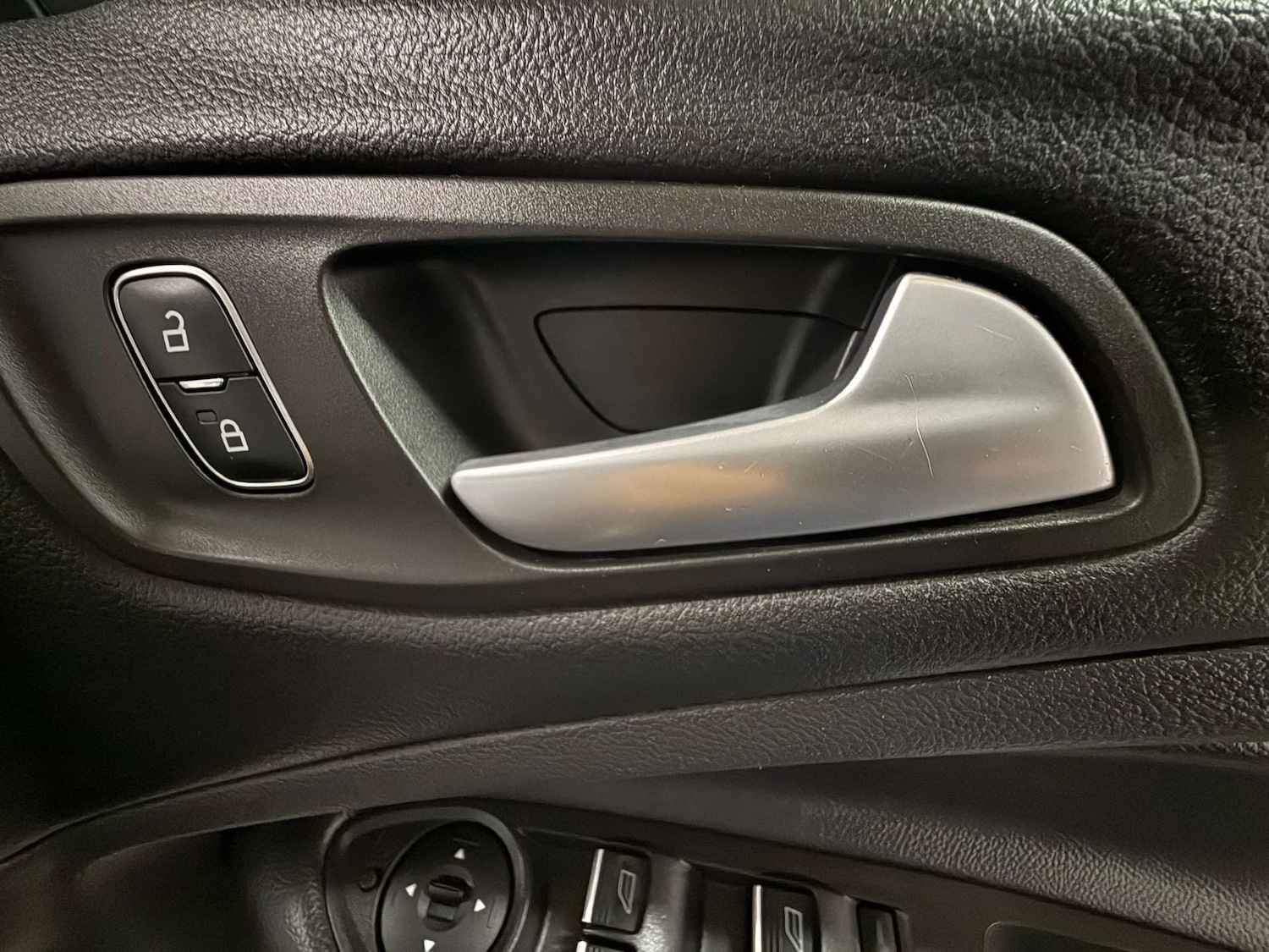 Used Ford Kuga 2018 for sale - 77058726: Photo 43