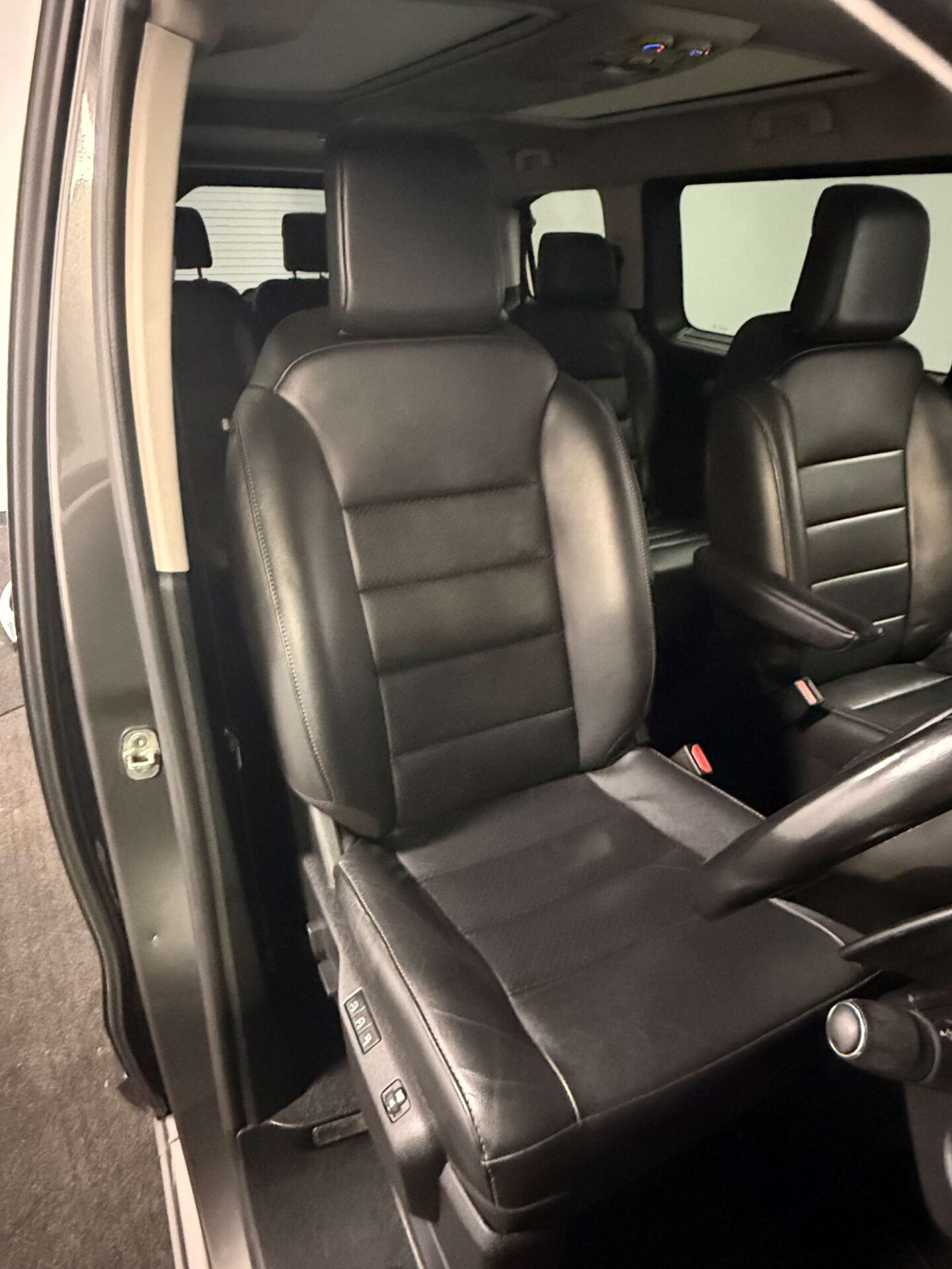 Used Peugeot Traveller 2018 for sale - 76982655: Photo 10