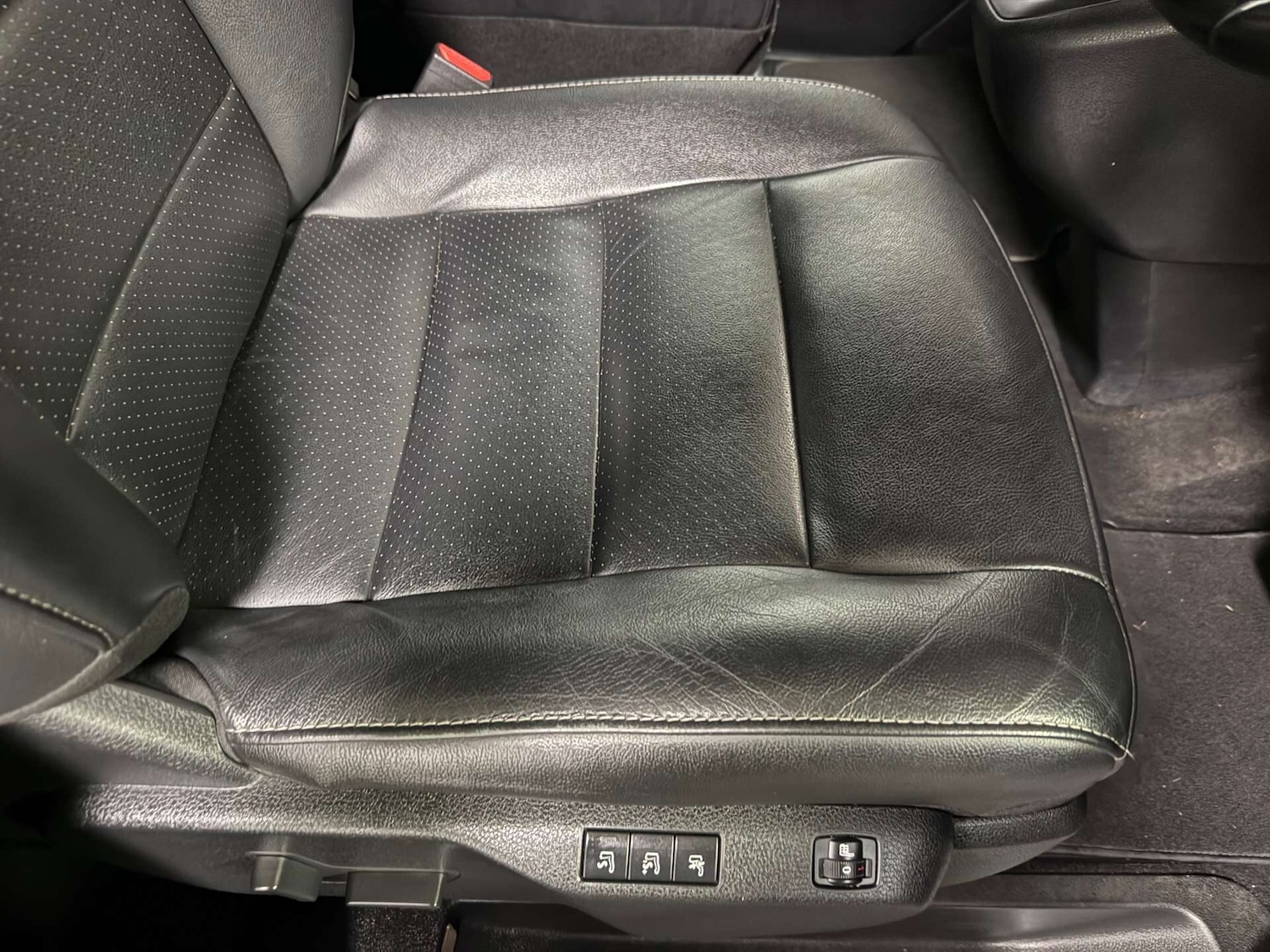 Used Peugeot Traveller 2018 for sale - 76982655: Photo 12