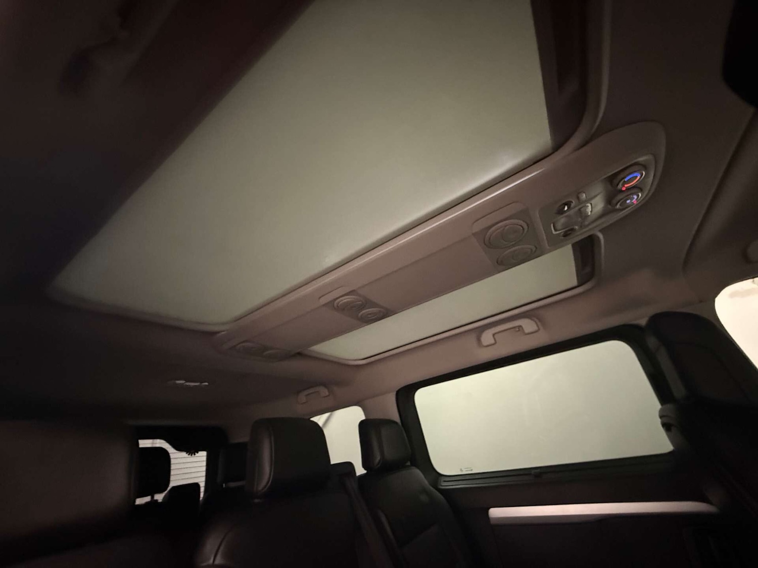 Used Peugeot Traveller 2018 for sale - 76982655: Photo 28