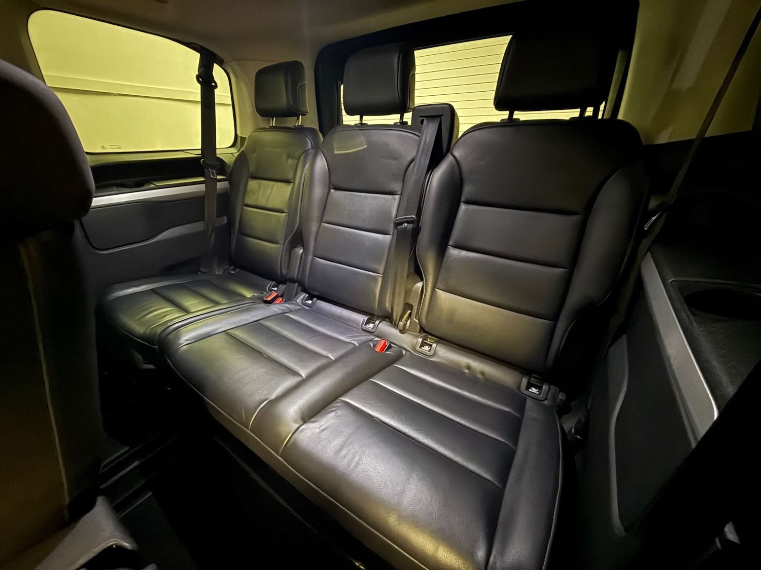 Used Peugeot Traveller 2018 for sale - 76982655: Photo 34