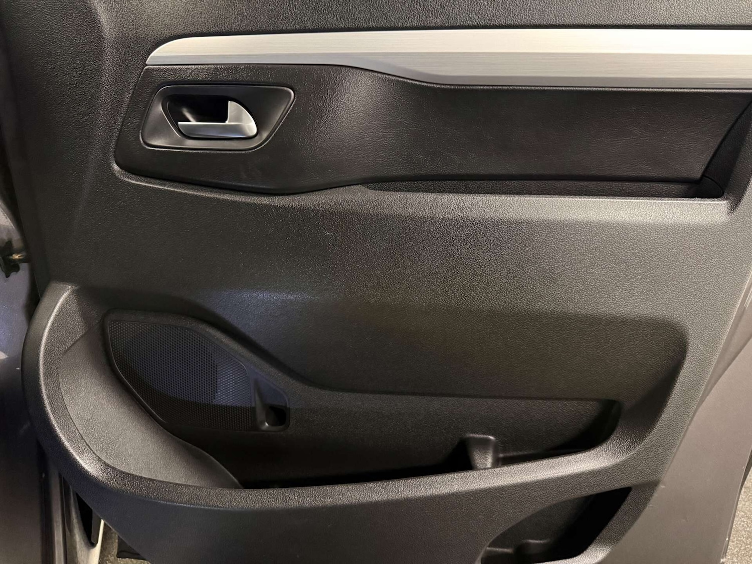 Used Peugeot Traveller 2018 for sale - 76982655: Photo 9