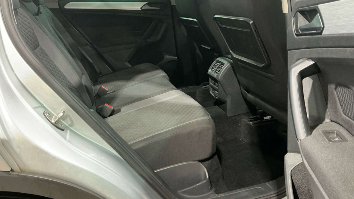 Used Volkswagen Tiguan 2019 for sale - 76481211: Photo 11