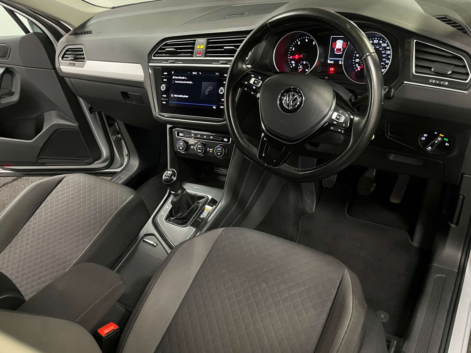 Used Volkswagen Tiguan 2019 for sale - 76481211: Photo 18