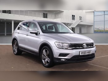 Volkswagen - Tiguan