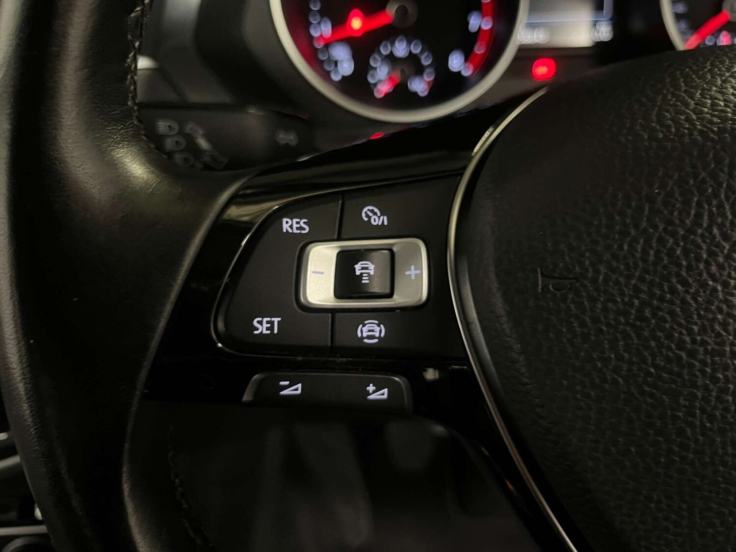 Used Volkswagen Tiguan 2019 for sale - 76481211: Photo 20