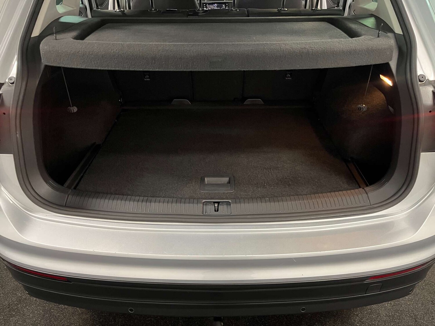 Used Volkswagen Tiguan 2019 for sale - 76481211: Photo 38